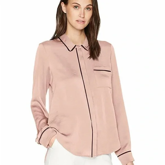 BCBGeneration rose smoke Blush Button-Down pajama top with Black Accents - Picture 1 of 12